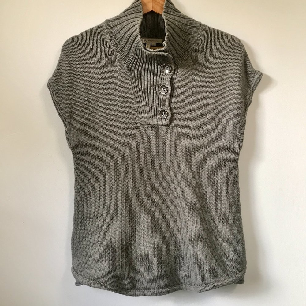 BCBGeneration Grey Mock Neck Button Short Sleeve Sweater, Size M